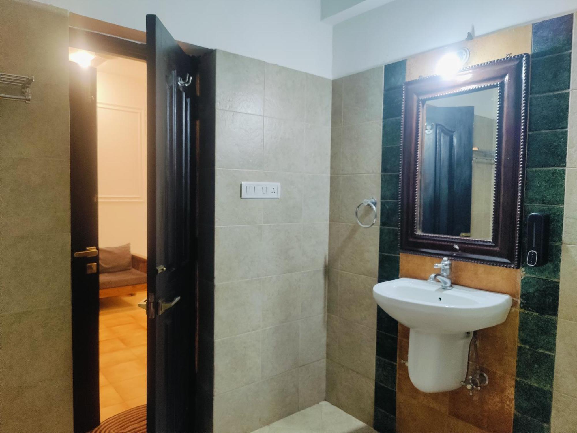 Casa Philomena Apartment กาลังกูติ ภายนอก รูปภาพ