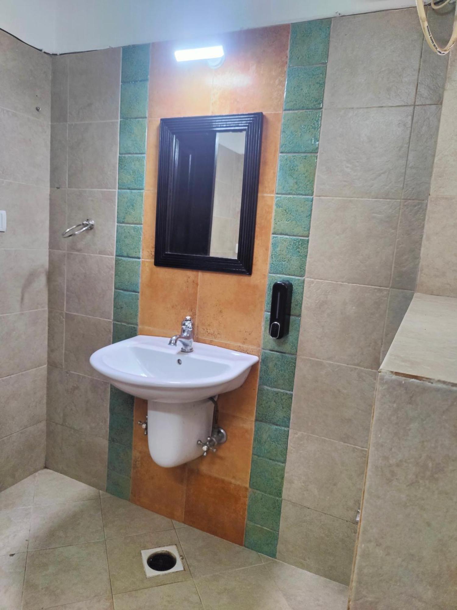 Casa Philomena Apartment กาลังกูติ ภายนอก รูปภาพ